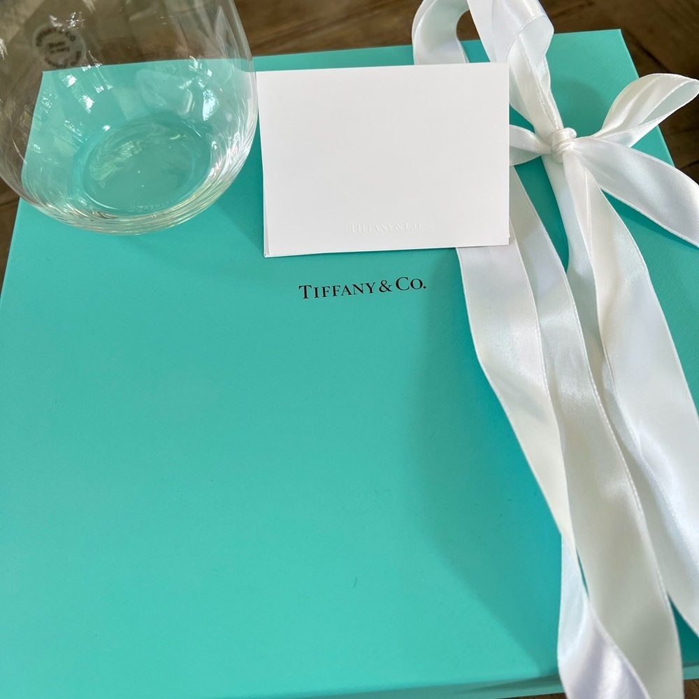NWB Tiffany wine/water glasses - Set of 4 - Picture 2 of 8